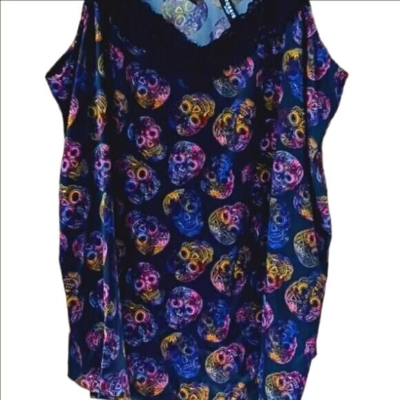 NWOT TORRID Plus Size Dream Satan Lace Trim Multi Color Skulls Cami. - Picture 8 of 13